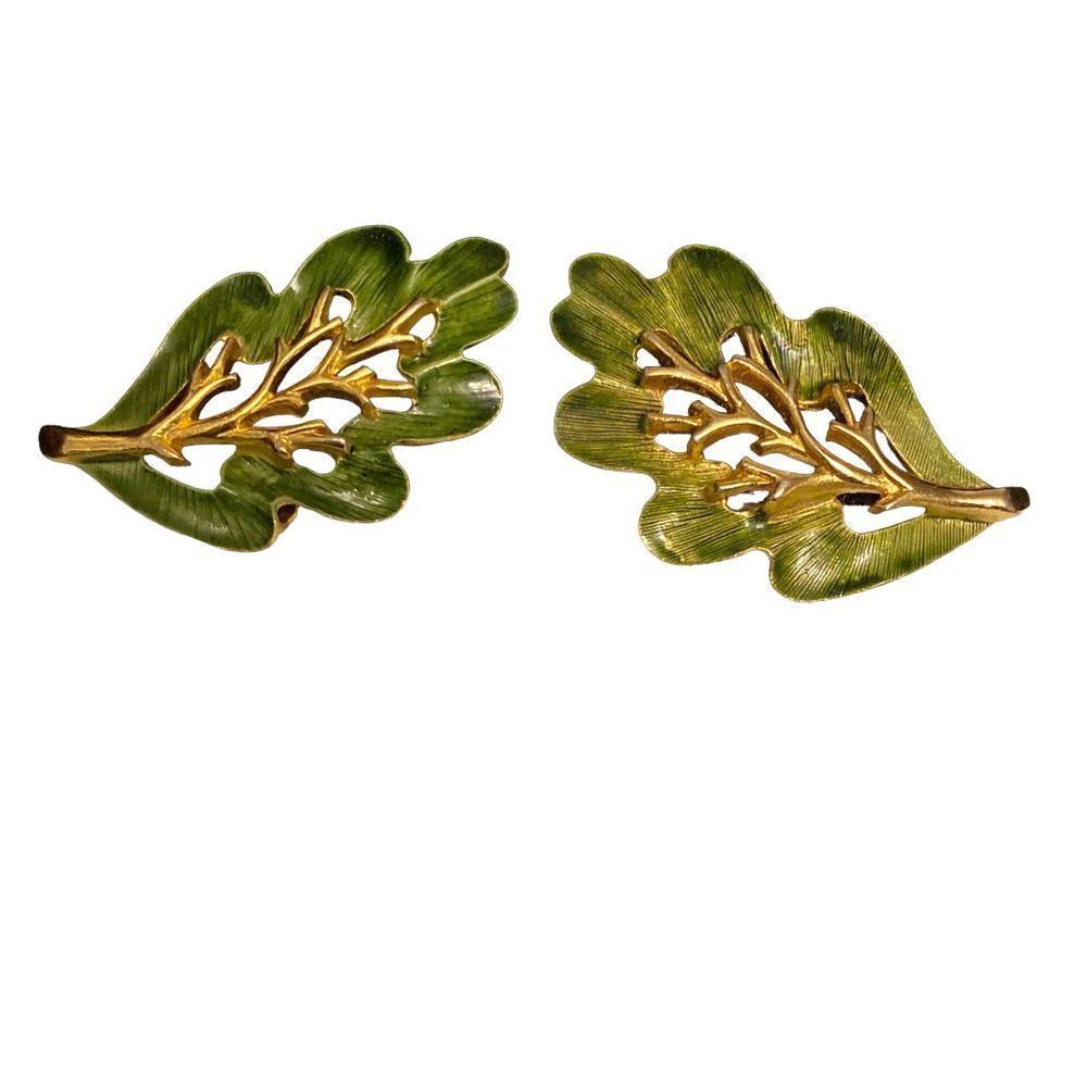 Sarah Coventry Green and Gold Tone Leaf ClipOn Earrings